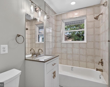 4625 Strathblane Place - Photo Thumbnail 8