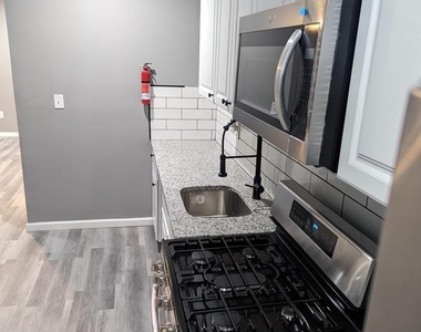 883 N Preston Street - Photo Thumbnail 5