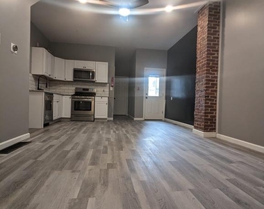 883 N Preston Street - Photo Thumbnail 10