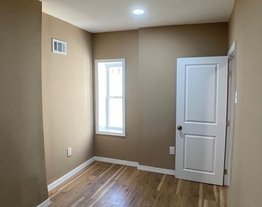 4523 Parrish Street - Photo Thumbnail 61