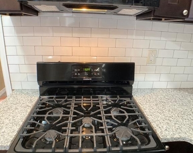 4523 Parrish Street - Photo Thumbnail 4
