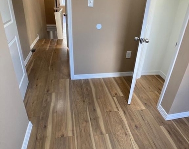 4523 Parrish Street - Photo Thumbnail 20