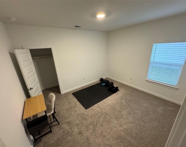 204 James River Dr - Photo Thumbnail 19