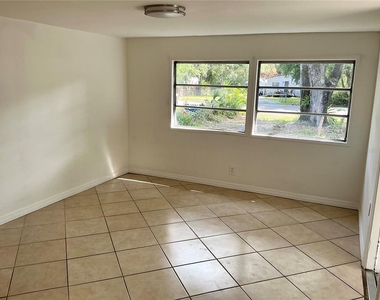 3495 Forest Drive - Photo Thumbnail 8
