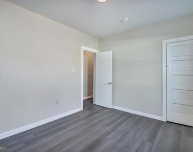24 New Trent Street - Photo Thumbnail 24