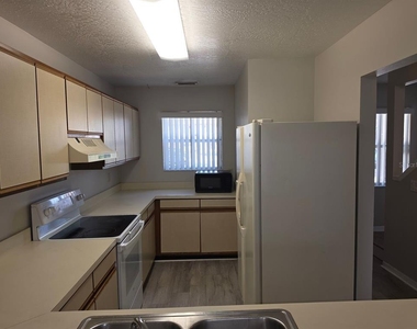 3433 Joe Murell Drive - Photo Thumbnail 19