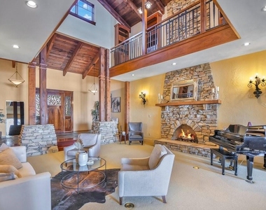 10577 Down Lakeview Circle - Photo Thumbnail 18