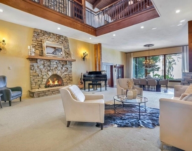 10577 Down Lakeview Circle - Photo Thumbnail 14