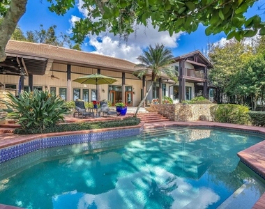 10577 Down Lakeview Circle - Photo Thumbnail 81