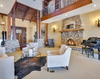10577 Down Lakeview Circle - Photo Thumbnail 15