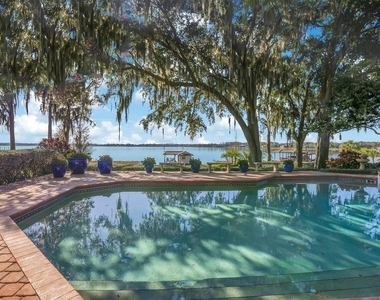 10577 Down Lakeview Circle - Photo Thumbnail 82