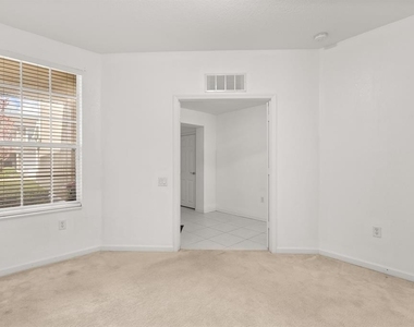 409 Hilgard Cove - Photo Thumbnail 2