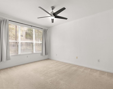409 Hilgard Cove - Photo Thumbnail 11