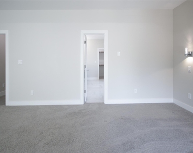 5113 Hershe Street - Photo Thumbnail 33