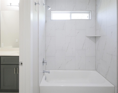 5113 Hershe Street - Photo Thumbnail 22