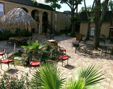 10110 Westview Drive - Photo Thumbnail 10