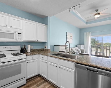 1322 Seven Eagles Ct - Photo Thumbnail 10