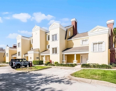 1322 Seven Eagles Ct - Photo Thumbnail 2