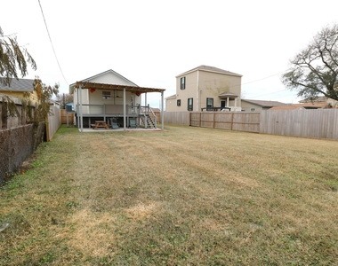 5506 Avenue Q 1/2 - Photo Thumbnail 25