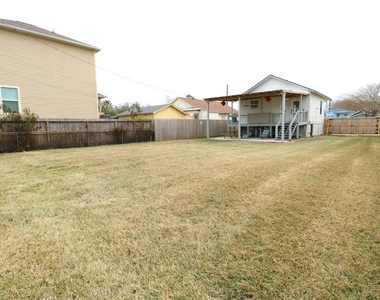5506 Avenue Q 1/2 - Photo Thumbnail 24