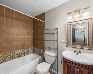 11002 Hammerly Boulevard - Photo Thumbnail 14
