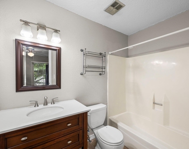 11002 Hammerly Boulevard - Photo Thumbnail 12