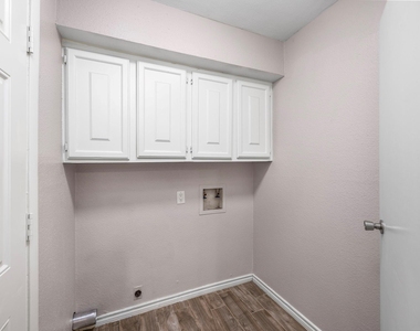 11002 Hammerly Boulevard - Photo Thumbnail 15