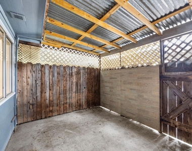 11002 Hammerly Boulevard - Photo Thumbnail 16