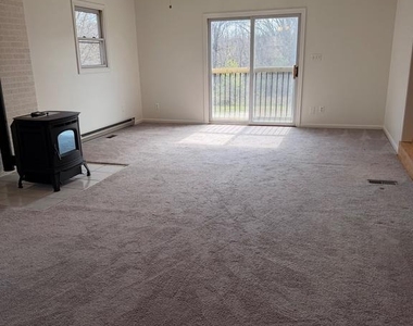 7285 Clyde Jones Road - Photo Thumbnail 12