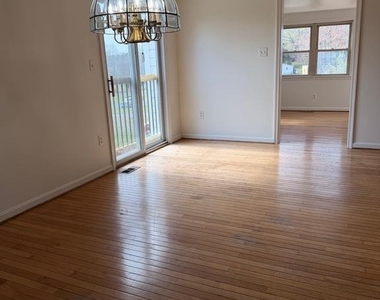 7285 Clyde Jones Road - Photo Thumbnail 10