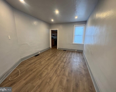 3003 N Washington Street - Photo Thumbnail 3
