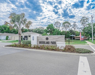 2068 Babbling Brook Boulevard - Photo Thumbnail 23