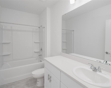 2068 Babbling Brook Boulevard - Photo Thumbnail 16