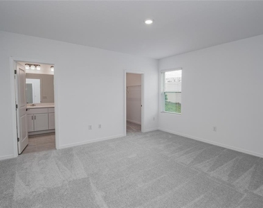 2068 Babbling Brook Boulevard - Photo Thumbnail 10