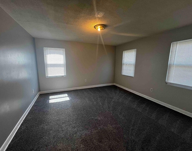 3212 28th Street Se - Photo Thumbnail 2