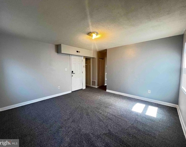 3212 28th Street Se - Photo Thumbnail 3