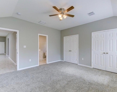 5824 Glen Lee Drive - Photo Thumbnail 8