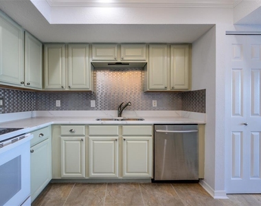 101 N Marion Court - Photo Thumbnail 20