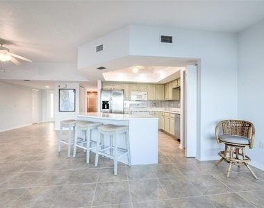 101 N Marion Court - Photo Thumbnail 17