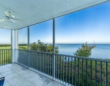101 N Marion Court - Photo Thumbnail 7