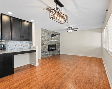 20729 Patriot Park Lane - Photo Thumbnail 9