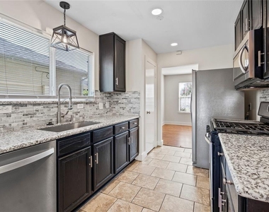 20729 Patriot Park Lane - Photo Thumbnail 6