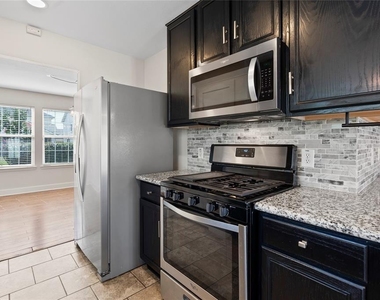 20729 Patriot Park Lane - Photo Thumbnail 7