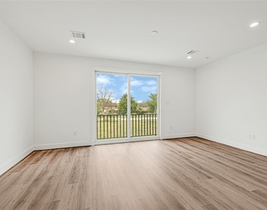 4606 Crown Grove Lane - Photo Thumbnail 4