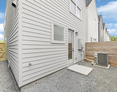 4606 Crown Grove Lane - Photo Thumbnail 22