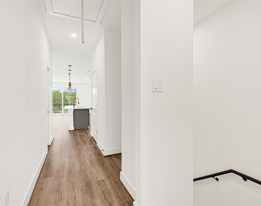4606 Crown Grove Lane - Photo Thumbnail 13