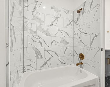 4606 Crown Grove Lane - Photo Thumbnail 19