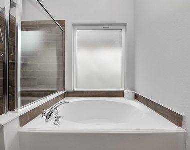 4239 Wyanngate Drive - Photo Thumbnail 21
