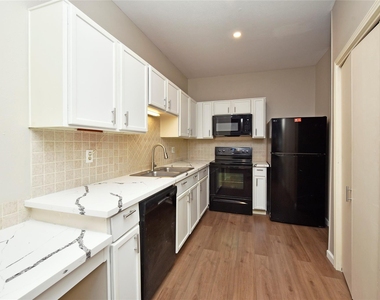 2023 Gentryside Drive - Photo Thumbnail 18