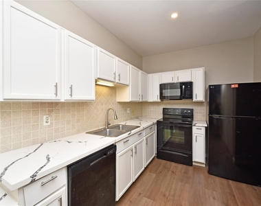2023 Gentryside Drive - Photo Thumbnail 19